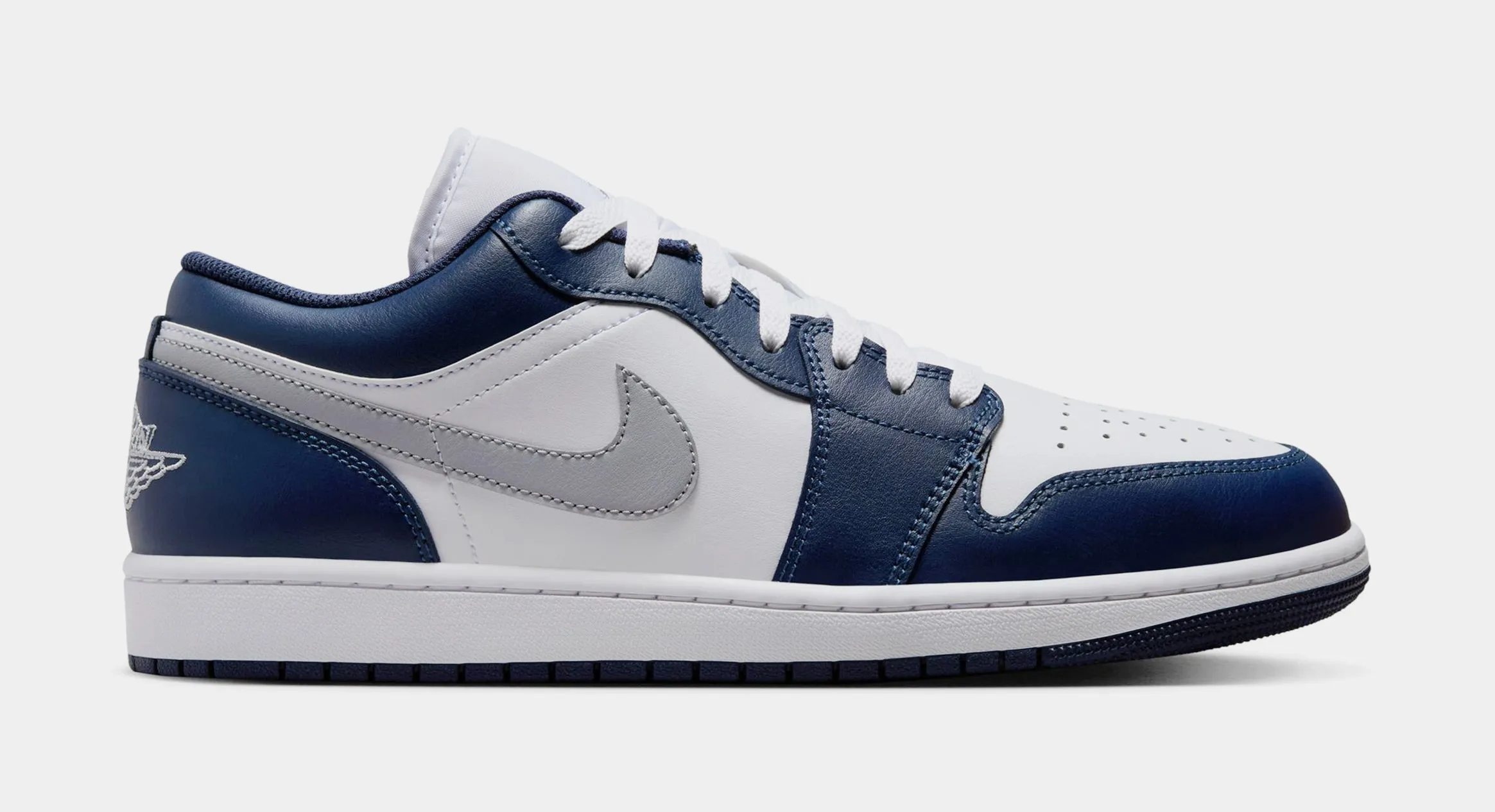 Air Jordan 1 Retro Low Midnight Navy Mens Lifestyle Shoes (White/Midnight Navy/Wolf Grey)