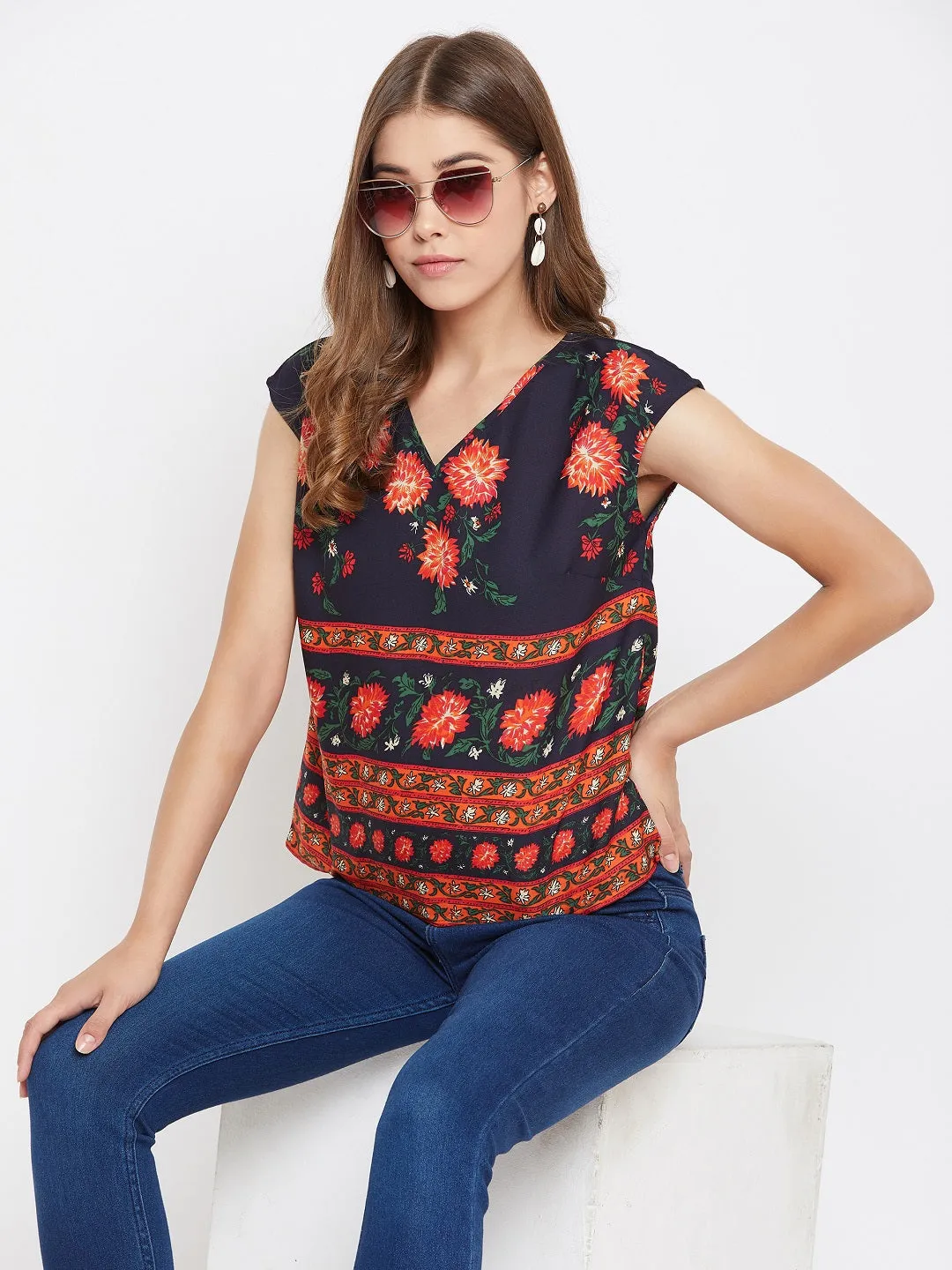 Berrylush Women Navy Blue Floral Print V-Neck Regular Top