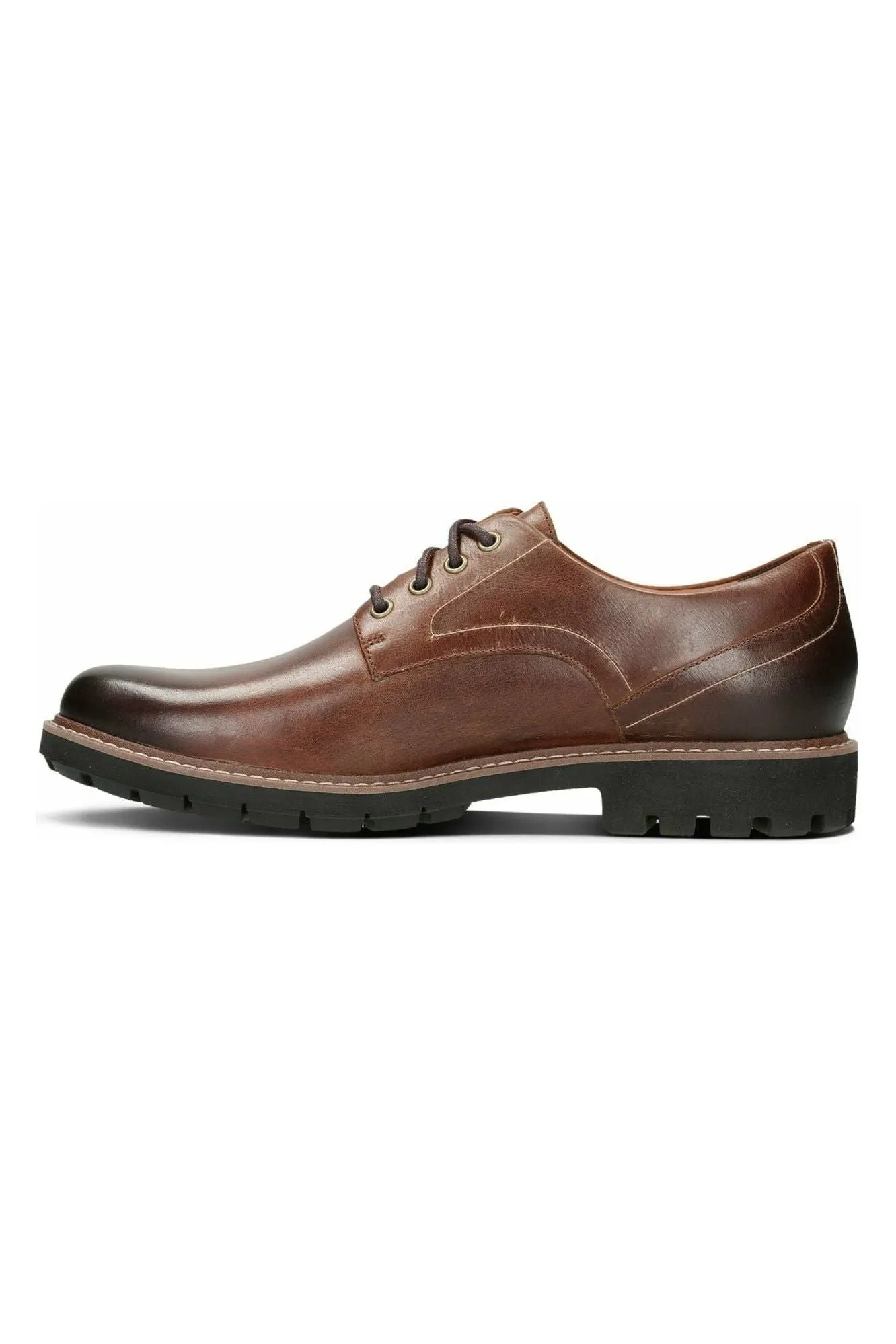 Clarks Batcombe Hall in dark tan leather