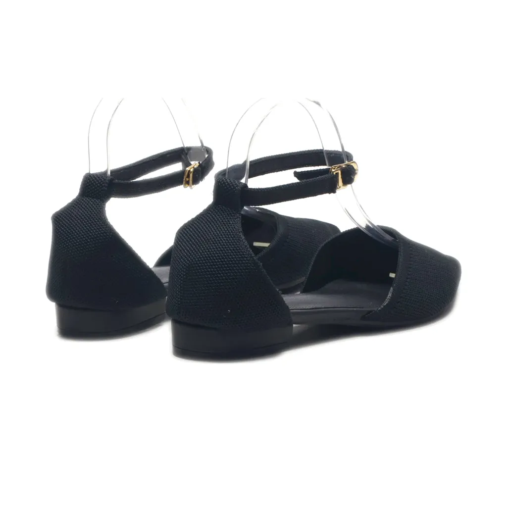 Cuccoo Flat Sandals Fabric Black Colour For Women