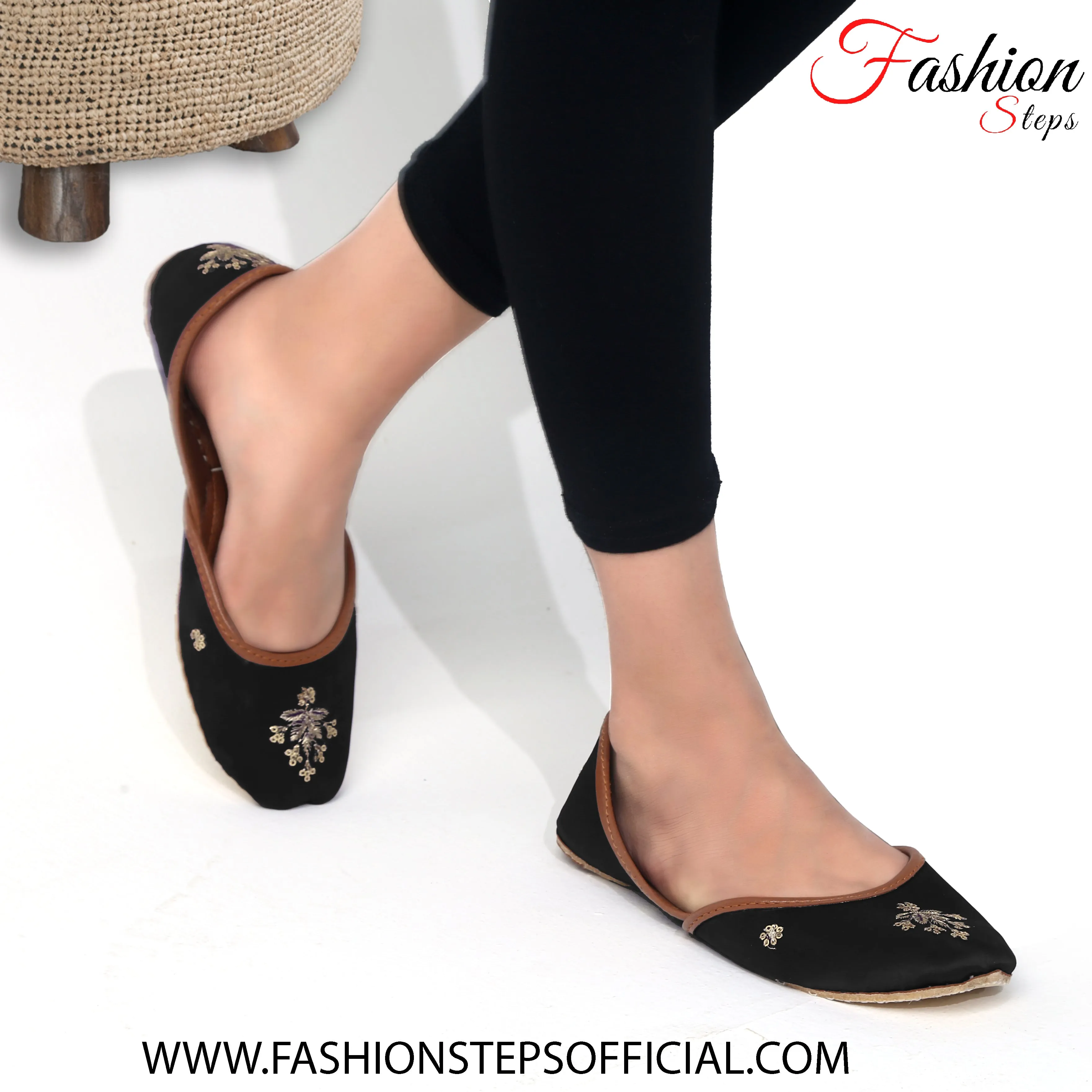 EMBELLISHED FLAT BLACK KHUSSA