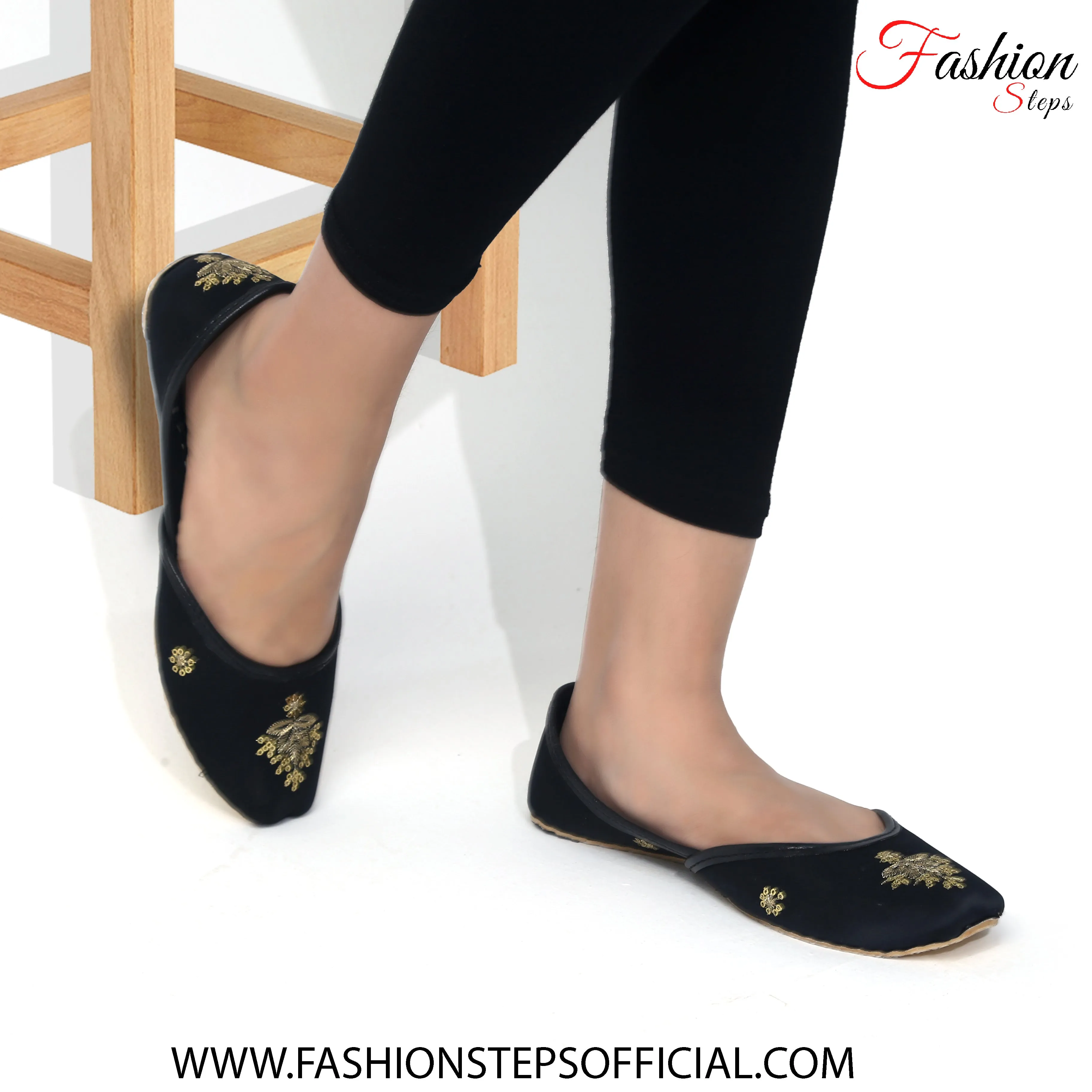 EMBELLISHED FLAT BLACK KHUSSA