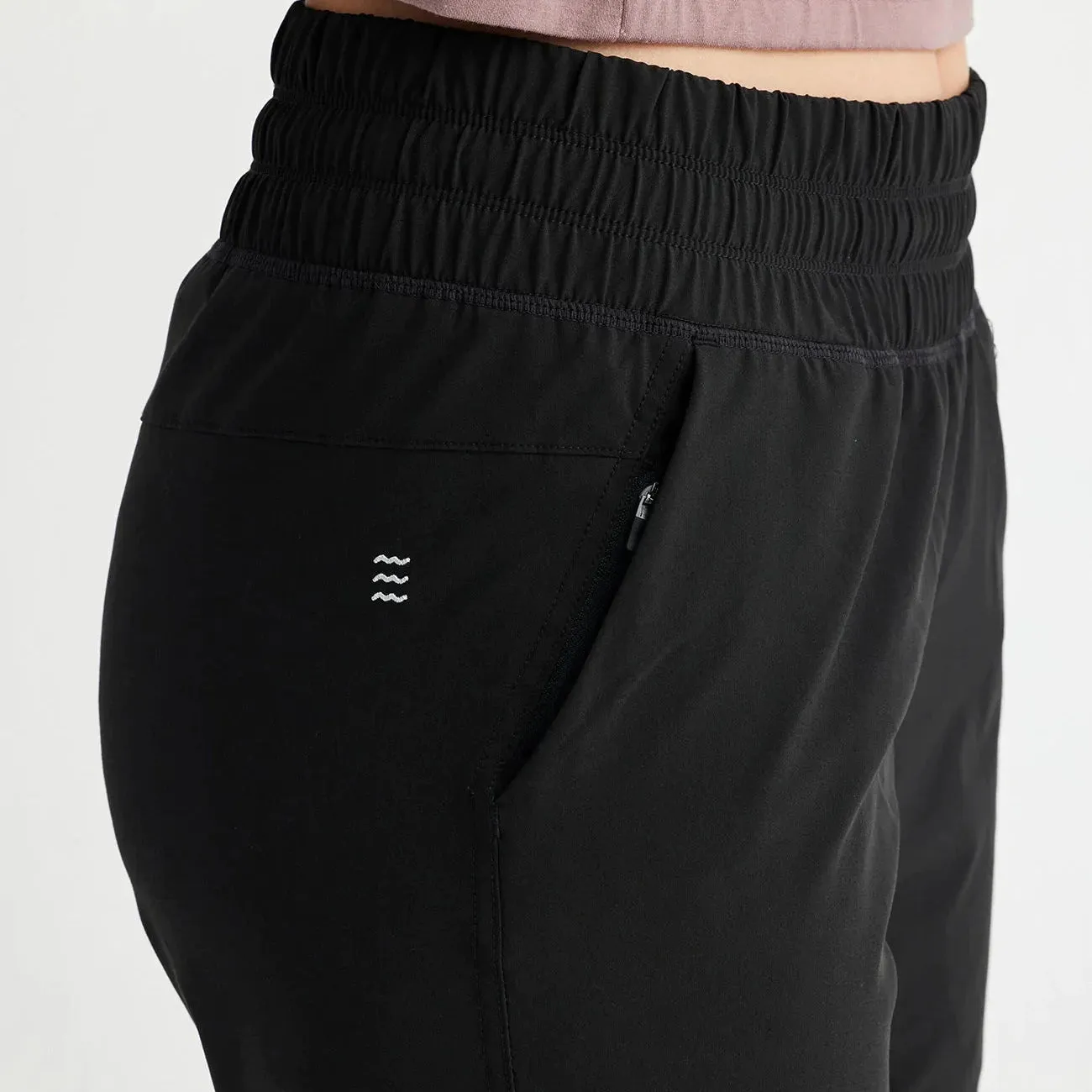 Free Fly Women's Breeze Pull-On Jogger in Black