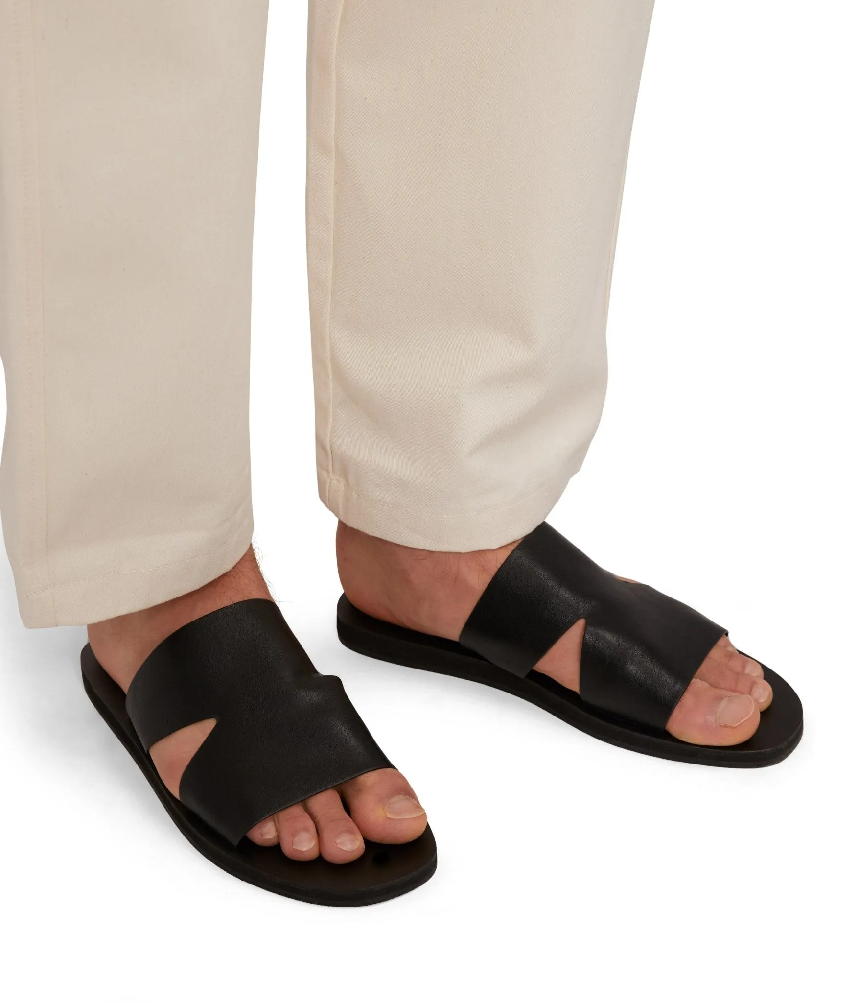 MATT&NAT LEVOS - Men's Vegan Slip On Sandals