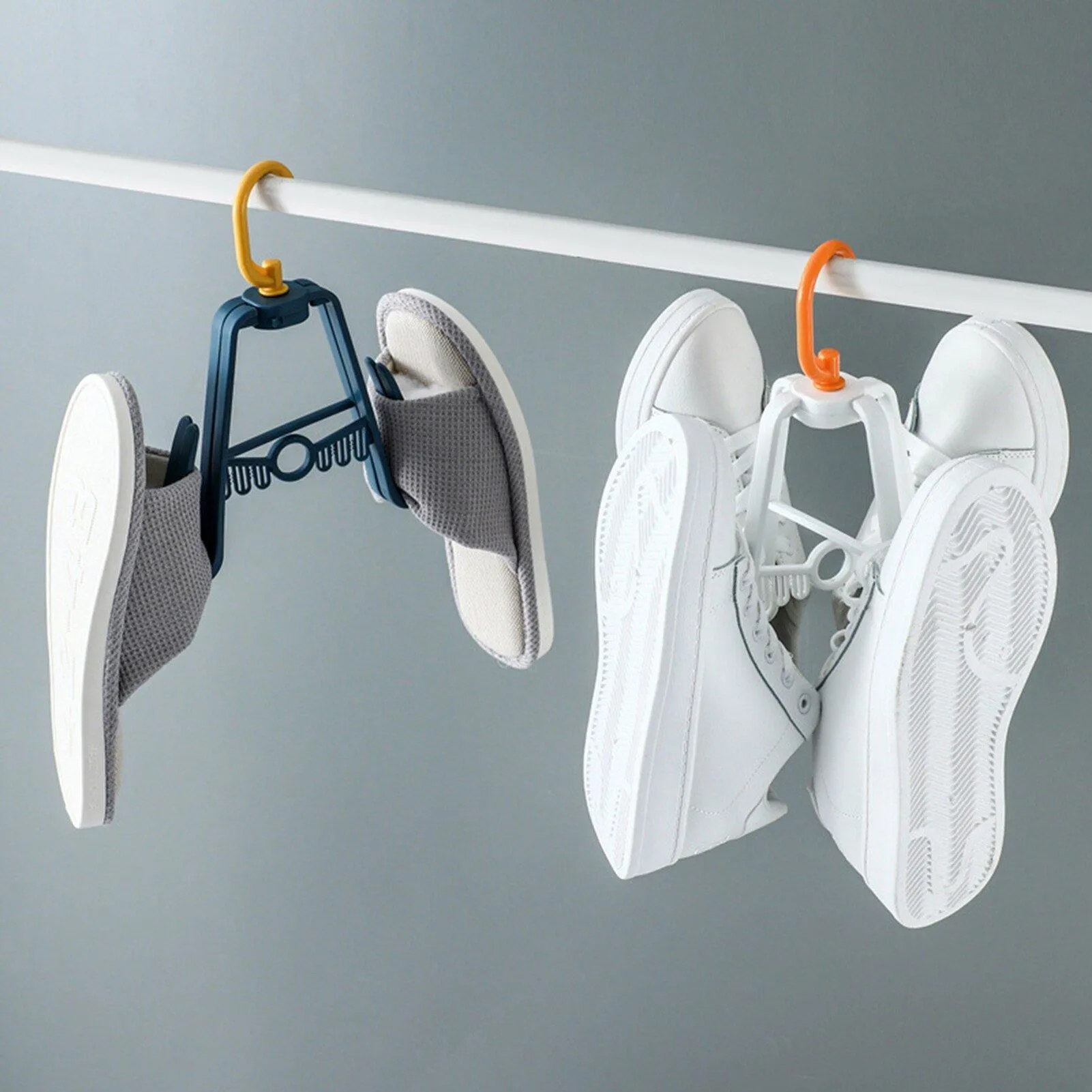 Multifunctional Shoe Drying Hanger