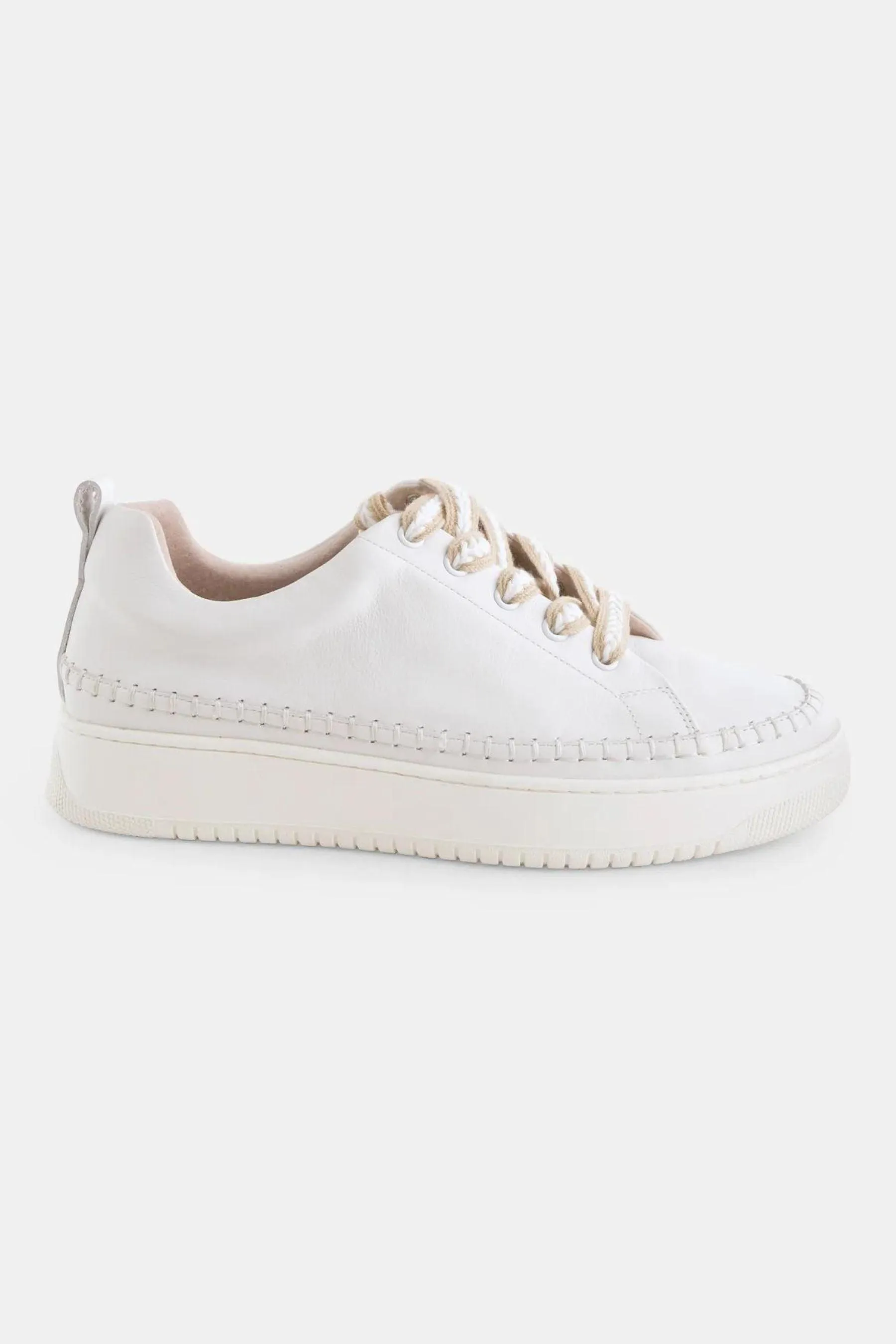 Nia Leather Sneaker | White