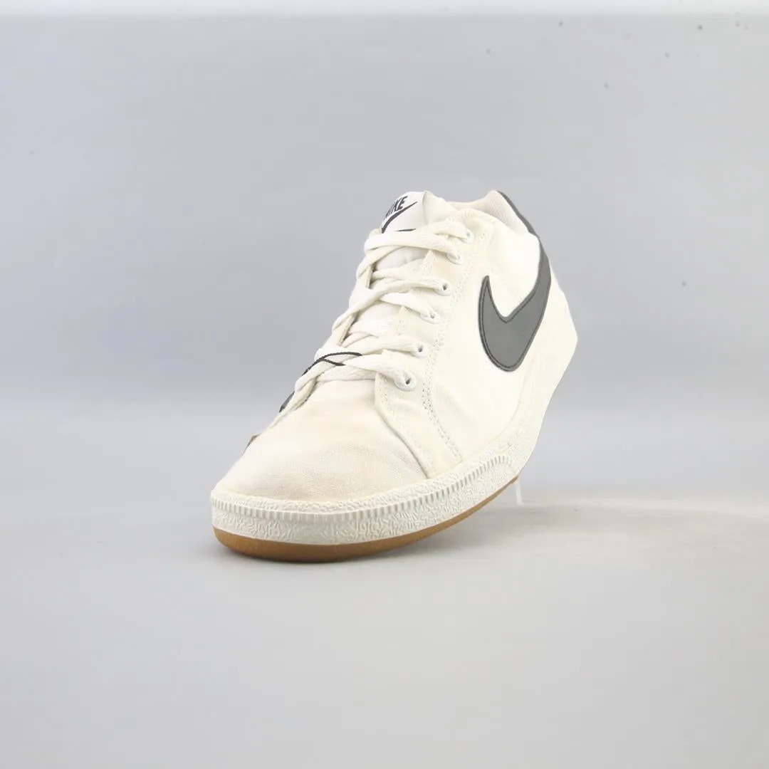 NIKE COURT ROYALE AC CANVAS