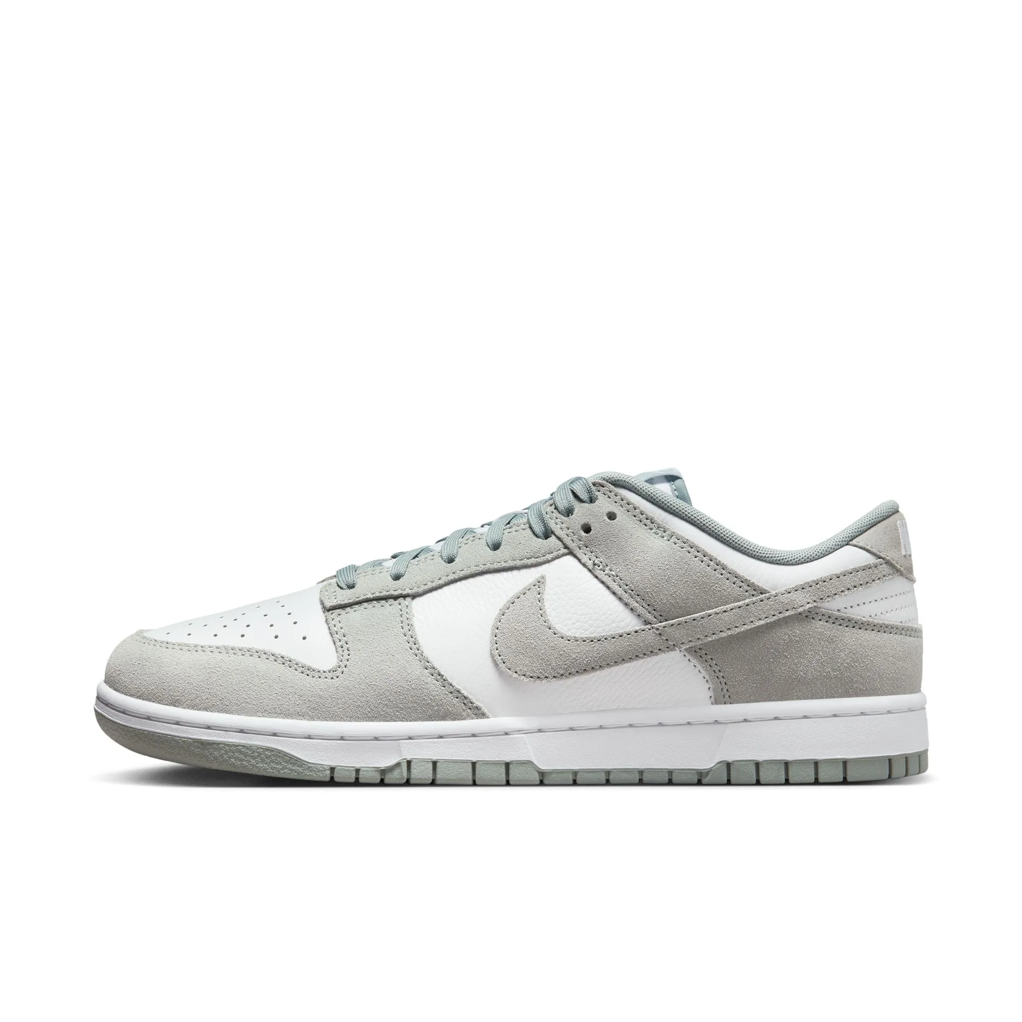 Nike Dunk Low Retro SE Pumice