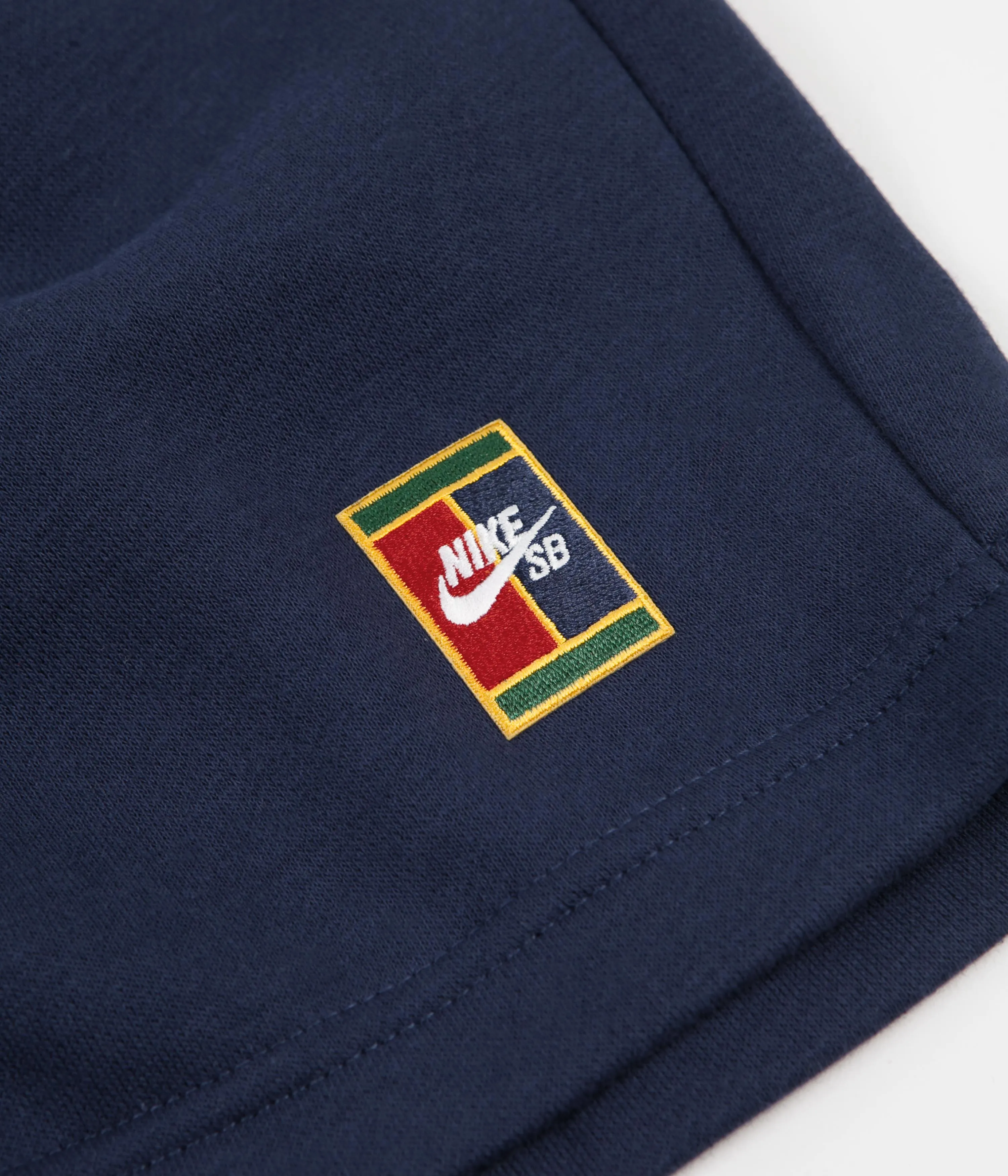 Nike SB Court Fleece Shorts - Midnight Navy / Gym Red