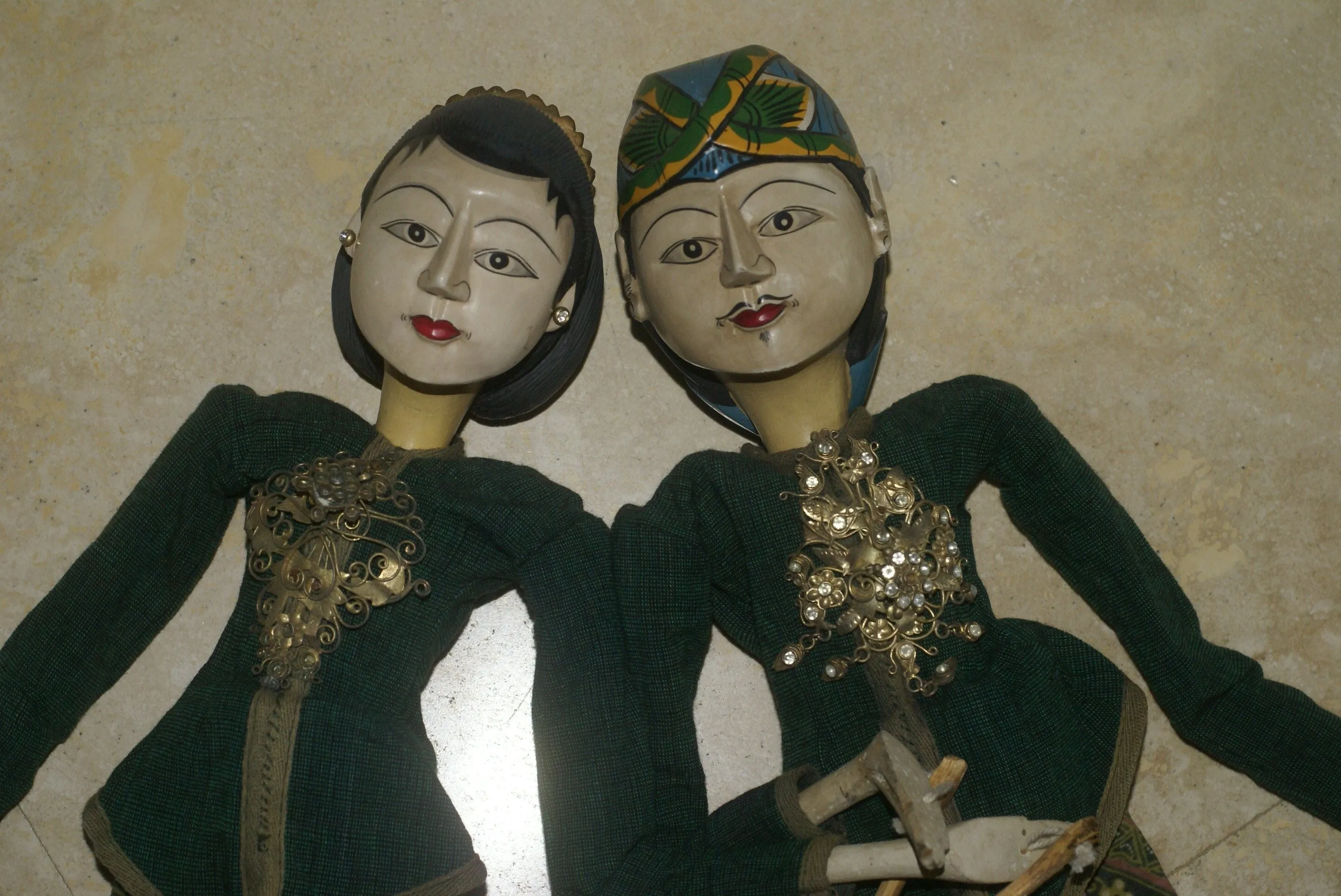 Vintage Javanese Theater Royal Puppet Couple: Rama & Sinta, Created by Master Artist Carver & Painter, Clothed in Hand Made Batik Costume (Wooden Wayang Golek or Puppet Dolls Collectibles) Yogyakarta, late 1900’s, Indonesia.